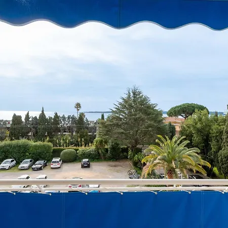 2-br Sea-view East Apartmán Cannes
