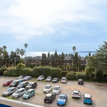 2-br Sea-view East Apartmán Cannes